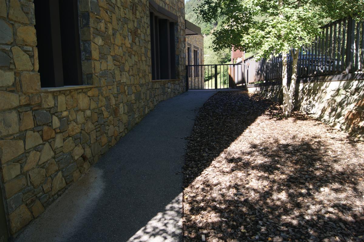 Apartaments Els Esquiadors Llorts Luaran gambar