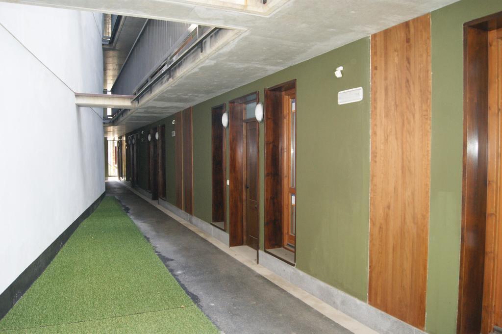 Apartaments Els Esquiadors Llorts Luaran gambar